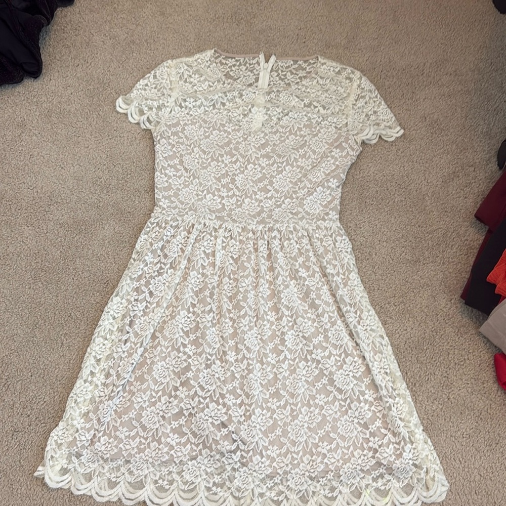 White lace dress